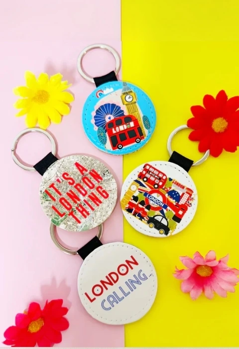 DESKTOP & NOVALTIES, KEYRING